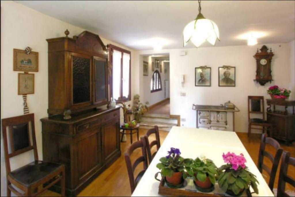 Walk On The Water ✧ 5 Minutes To Rialto Bridge Apartment Venice Exterior photo